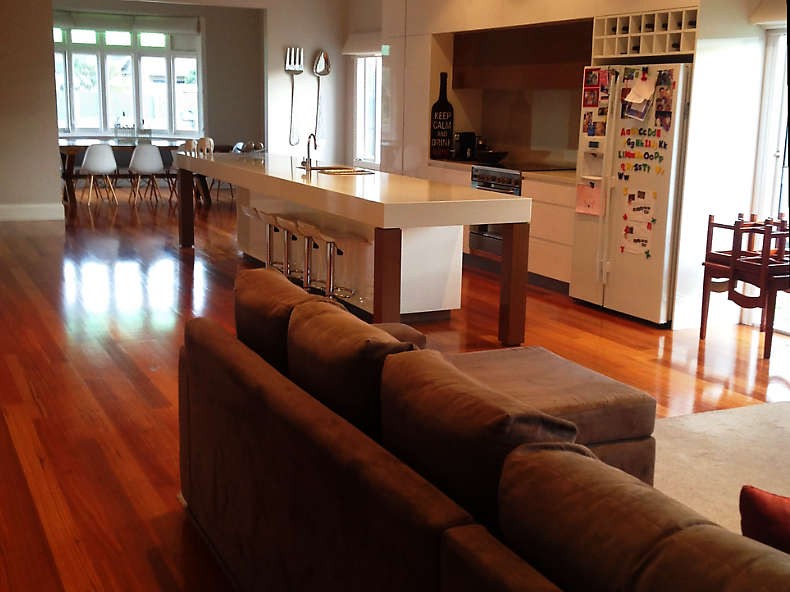 broadway-bonbeach-home-renovation-lounge